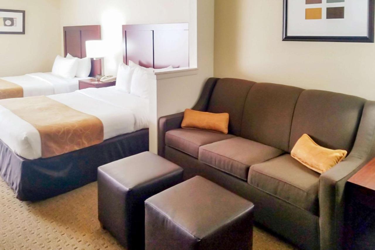 Quality Suites Las Colinas Center Irving Zewnętrze zdjęcie