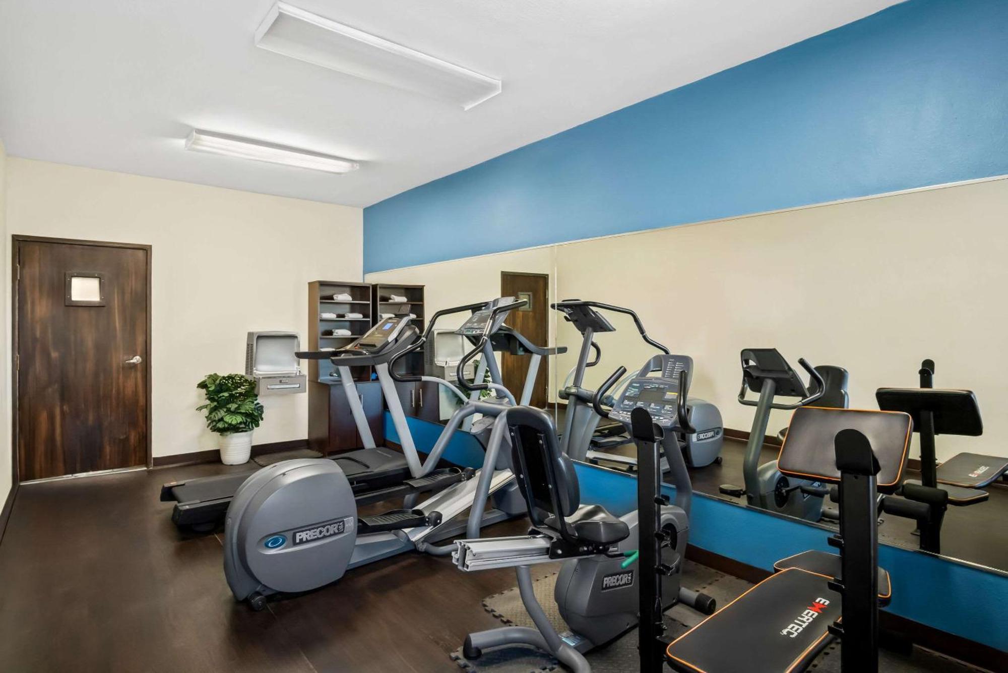 Quality Suites Irving-Las Colinas Zewnętrze zdjęcie