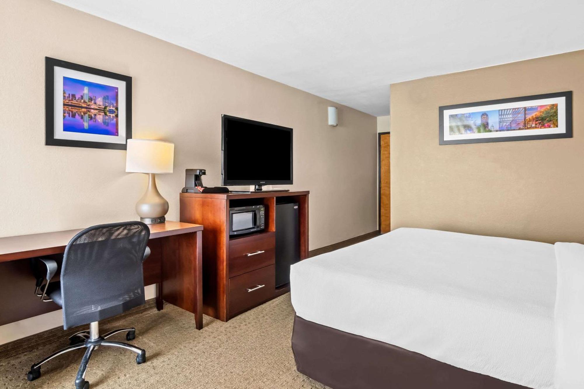 Quality Suites Irving-Las Colinas Zewnętrze zdjęcie